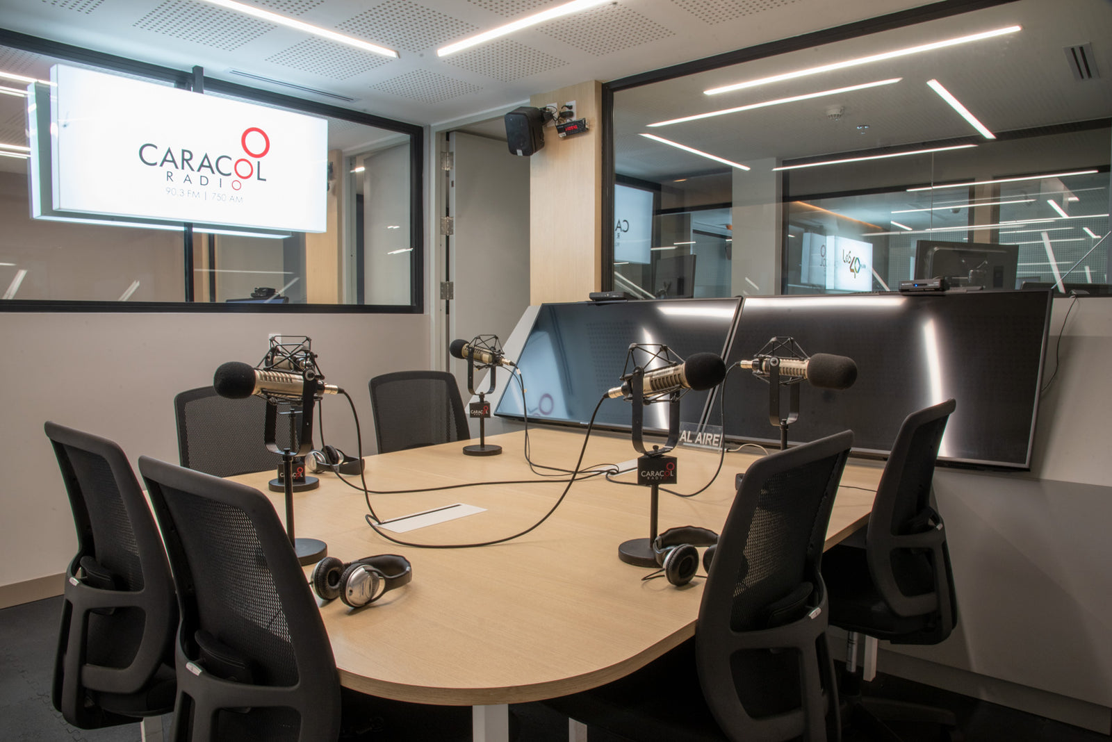 Caracol Radio